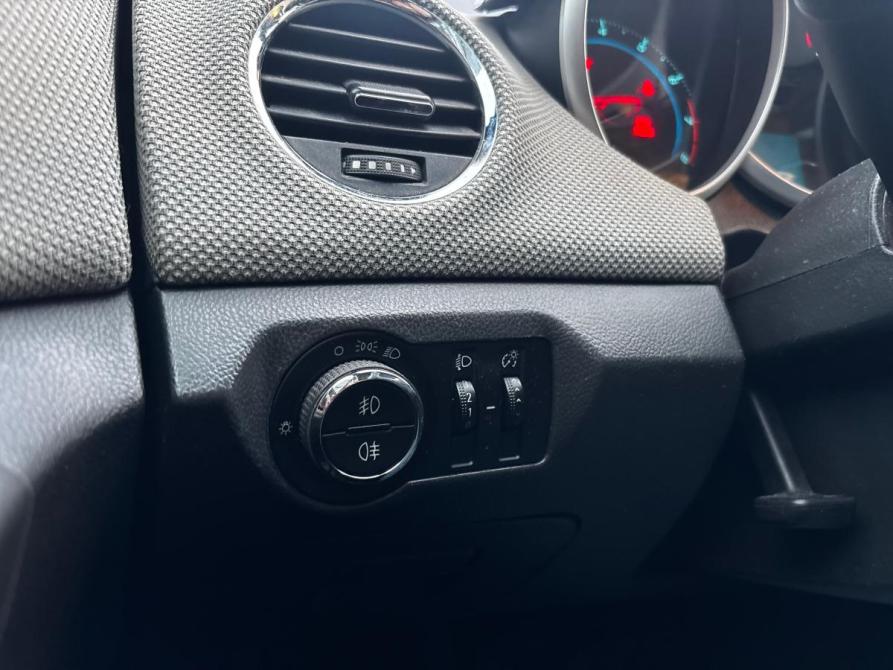 Chevrolet Cruze I Рестайлинг Альметьевск  - изображение 12