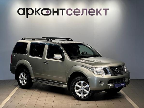 Nissan Pathfinder III Рестайлинг с пробегом 2010 года, цена 1 370 000 рублей, 276035 км, внедорожник, Автокод Объявления
