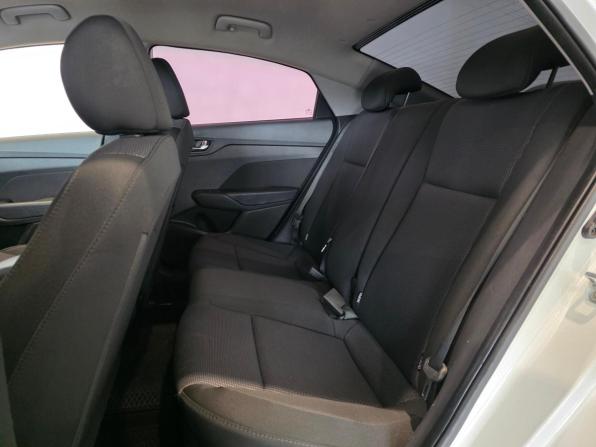 Hyundai Solaris II с пробегом 2018 года, цена 1 160 000 рублей, 244583 км, седан, Автокод Объявления