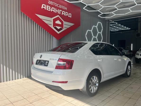 Skoda Octavia III (A7) с пробегом 2016 года, цена 1 320 000 рублей, 217833 км, лифтбек, Автокод Объявления