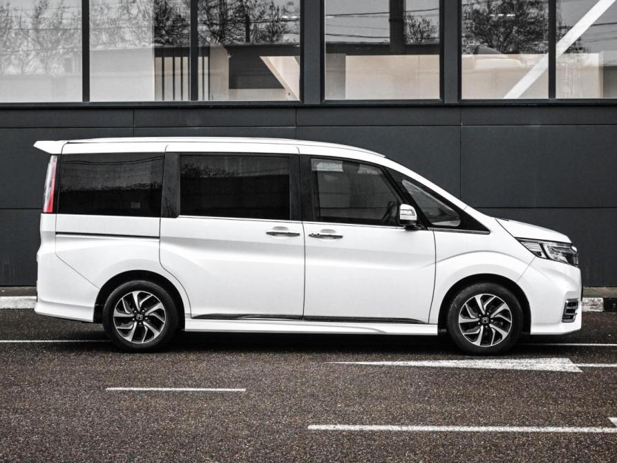 Honda Stepwgn V Рестайлинг Новороссийск  - изображение 5