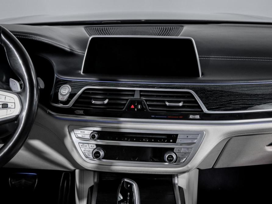 BMW 7 серии VI (G11/G12) Рестайлинг Москва  - изображение 13