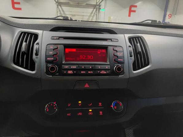 Kia Sportage III Рестайлинг с пробегом 2015 года, цена 1 290 000 рублей, 198401 км, внедорожник, Автокод Объявления