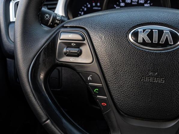 Kia Ceed II Рестайлинг с пробегом 2018 года, цена 1 188 000 рублей, 198637 км, универсал, Автокод Объявления