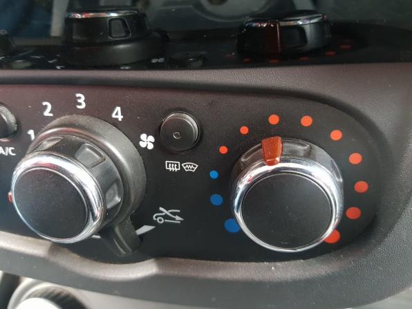 Renault Duster I Рестайлинг с пробегом 2016 года, цена 1 315 000 рублей, 157451 км, внедорожник, Автокод Объявления