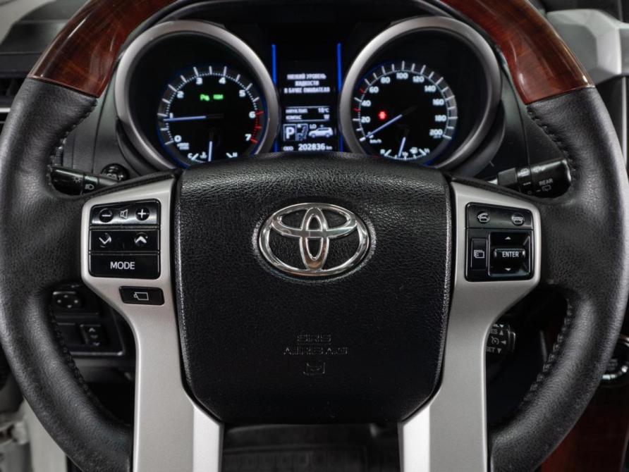 Toyota Land Cruiser Prado 150 Series Рестайлинг 1 Тюмень  - изображение 13