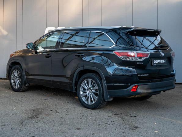 Toyota Highlander III (XU50) с пробегом 2014 года, цена 3 249 000 рублей, 198352 км, внедорожник, Автокод Объявления