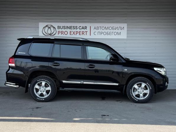 Toyota Land Cruiser 200 Series с пробегом 2011 года, цена 3 550 000 рублей, 253538 км, внедорожник, Автокод Объявления
