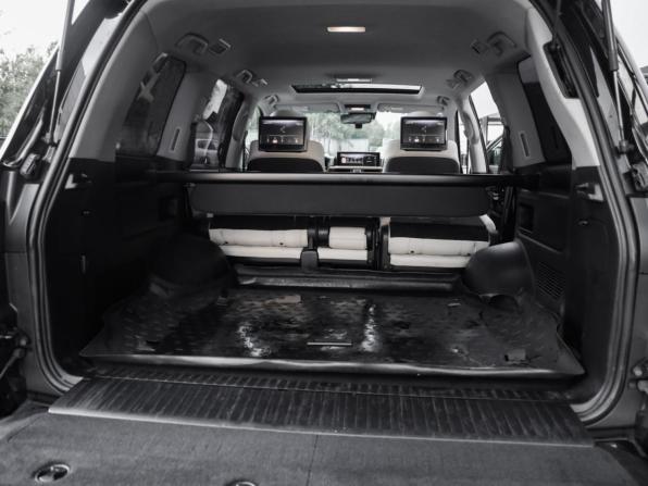 Lexus LX III Рестайлинг 2 с пробегом 2016 года, цена 6 499 000 рублей, 239708 км, внедорожник, Автокод Объявления