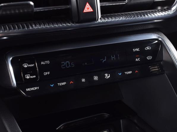 Kia K5 III с пробегом 2021 года, цена 2 399 995 рублей, 110851 км, седан, Автокод Объявления