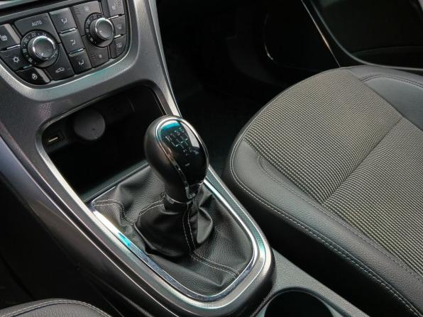 Opel Astra J с пробегом 2012 года, цена 599 000 рублей, 162756 км, хэтчбек, Автокод Объявления