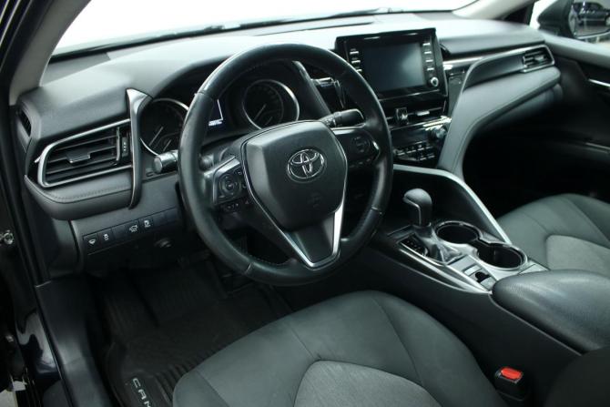 Toyota Camry VIII (XV70) Рестайлинг с пробегом 2021 года, цена 2 600 000 рублей, 140514 км, седан, Автокод Объявления
