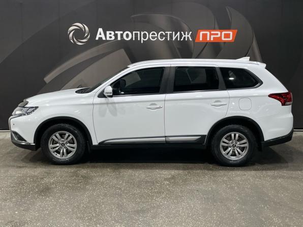 Mitsubishi Outlander III Рестайлинг 3 с пробегом 2019 года, цена 2 170 000 рублей, 112172 км, внедорожник, Автокод Объявления