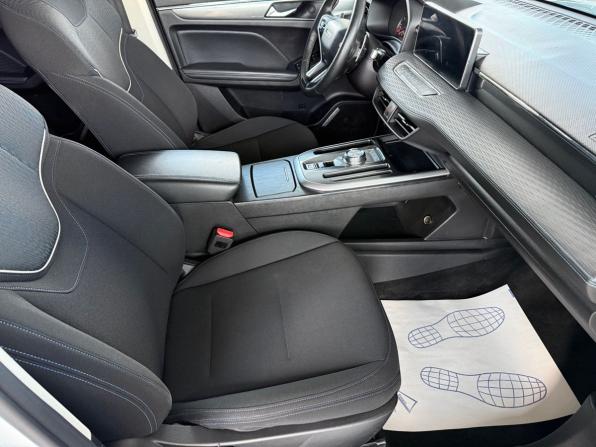 Haval Jolion I с пробегом 2021 года, цена 1 390 000 рублей, 76000 км, внедорожник, Автокод Объявления
