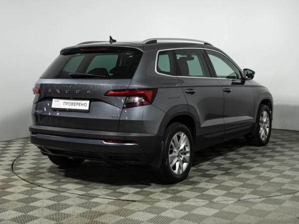 Skoda Karoq I с пробегом 2020 года, цена 2 529 700 рублей, 71608 км, внедорожник, Автокод Объявления
