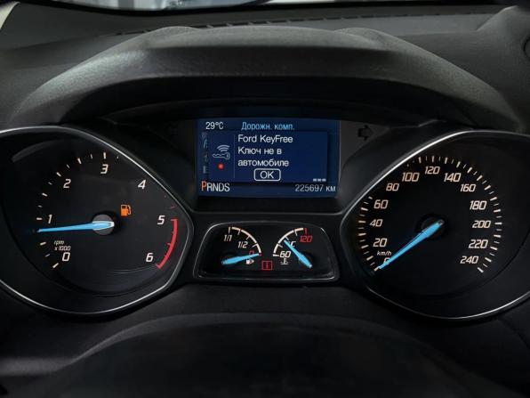 Ford Kuga II с пробегом 2014 года, цена 1 099 000 рублей, 225696 км, внедорожник, Автокод Объявления