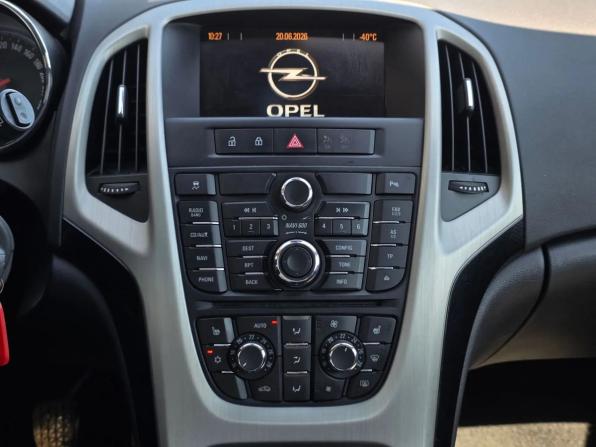 Opel Astra J Рестайлинг с пробегом 2012 года, цена 560 000 рублей, 211466 км, хэтчбек, Автокод Объявления