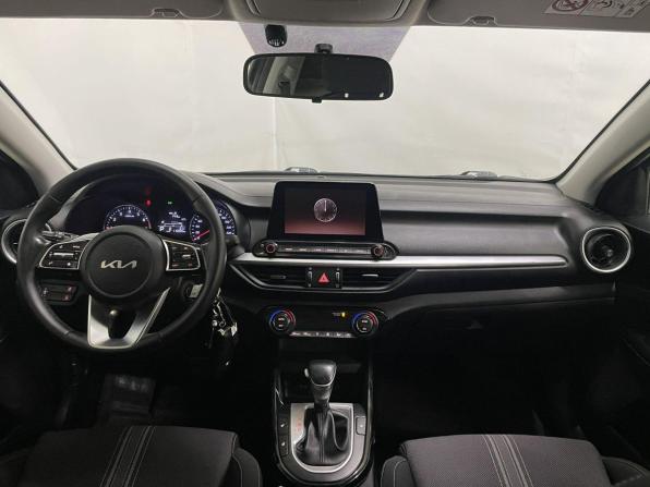 Kia Cerato IV Рестайлинг с пробегом 2022 года, цена 2 079 000 рублей, 113094 км, седан, Автокод Объявления