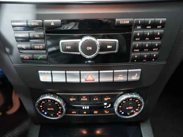 Mercedes-Benz C-Класс III (W204) Рестайлинг с пробегом 2011 года, цена 1 295 000 рублей, 289274 км, седан, Автокод Объявления