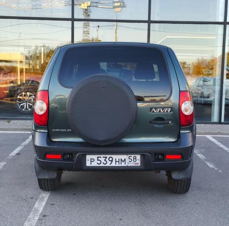 Chevrolet Niva I Рестайлинг с пробегом 2017 года, цена 595 000 рублей, 195429 км, внедорожник, Автокод Объявления