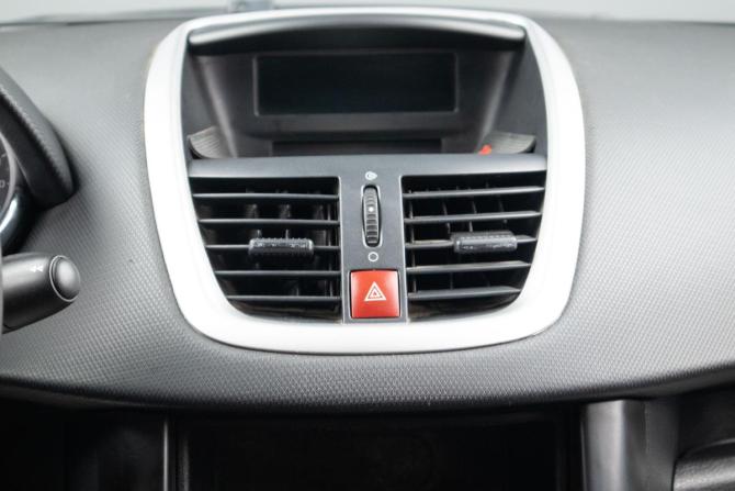 Peugeot 207 I с пробегом 2007 года, цена 399 000 рублей, 143078 км, хэтчбек, Автокод Объявления
