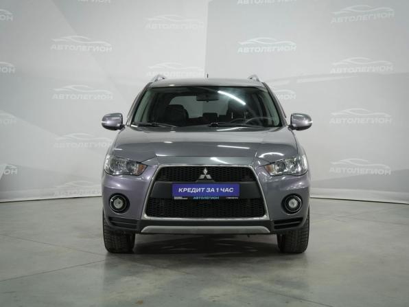 Mitsubishi Outlander II Рестайлинг с пробегом 2010 года, цена 1 315 000 рублей, 197205 км, внедорожник, Автокод Объявления
