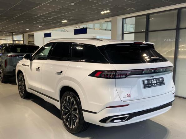 Jaecoo J8 с пробегом 2024 года, цена 3 450 000 рублей, 7373 км, внедорожник, Автокод Объявления