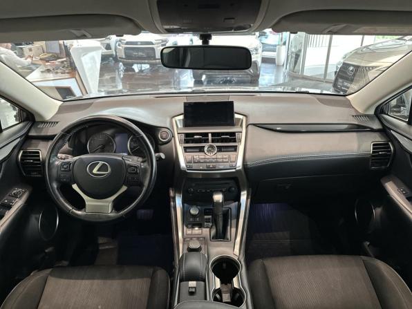 Lexus NX I с пробегом 2015 года, цена 2 665 000 рублей, 121201 км, внедорожник, Автокод Объявления