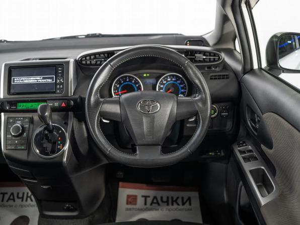 Toyota Wish II Рестайлинг с пробегом 2012 года, цена 1 450 000 рублей, 94658 км, минивэн, Автокод Объявления