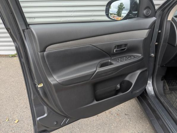 Mitsubishi Outlander III Рестайлинг 3 с пробегом 2019 года, цена 2 600 000 рублей, 109469 км, внедорожник, Автокод Объявления