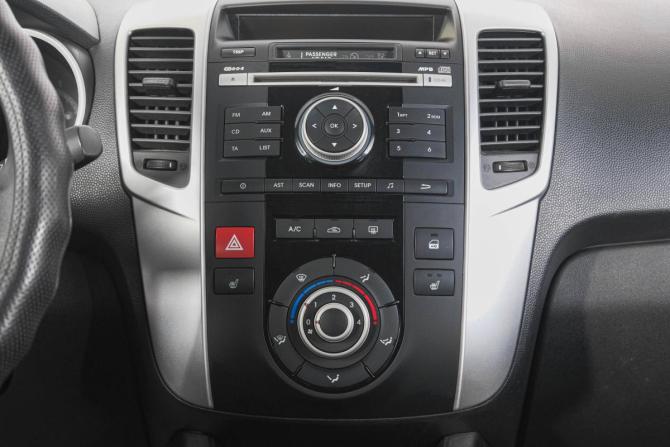Kia Venga I с пробегом 2012 года, цена 799 000 рублей, 88160 км, компактвэн, Автокод Объявления