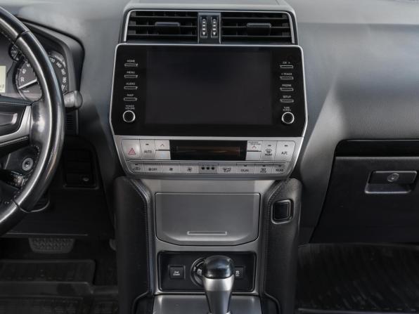 Toyota Land Cruiser Prado 150 Series Рестайлинг 3 с пробегом 2021 года, цена 4 890 000 рублей, 64243 км, внедорожник, Автокод Объявления