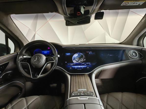 Mercedes-Benz Maybach EQS SUV с пробегом 2024 года, цена 22 100 000 рублей, 7175 км, внедорожник, Автокод Объявления