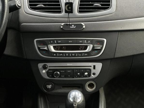 Renault Megane III Рестайлинг с пробегом 2013 года, цена 620 000 рублей, 193027 км, хэтчбек, Автокод Объявления