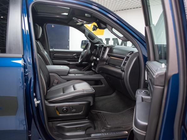 Ram 1500 V с пробегом 2023 года, цена 9 499 000 рублей, 273 км, offers.body_type.unknown, Автокод Объявления