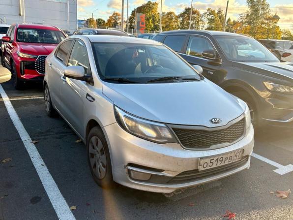 Kia Rio III Рестайлинг с пробегом 2017 года, цена 1 049 000 рублей, 196000 км, седан, Автокод Объявления