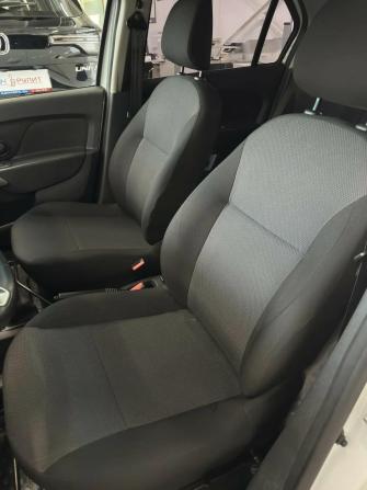 Renault Logan II Рестайлинг с пробегом 2021 года, цена 1 030 000 рублей, 112500 км, седан, Автокод Объявления