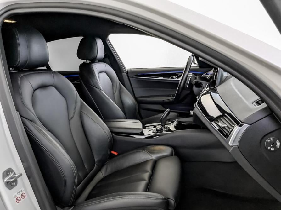 BMW 5 серии VII (G30/G31/G38) Москва  - изображение 23
