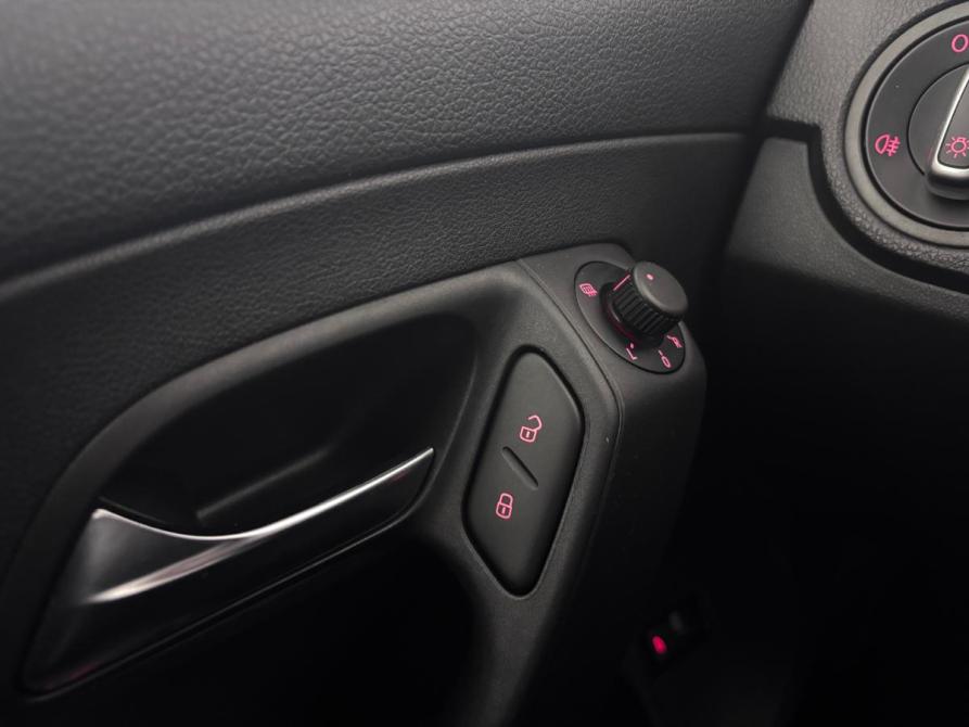 Volkswagen Polo V Рестайлинг Псков  - изображение 18