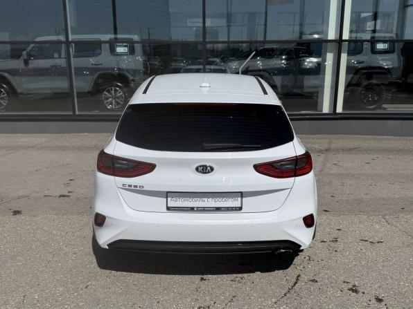 Kia Ceed III с пробегом 2020 года, цена 1 870 000 рублей, 50800 км, хэтчбек, Автокод Объявления