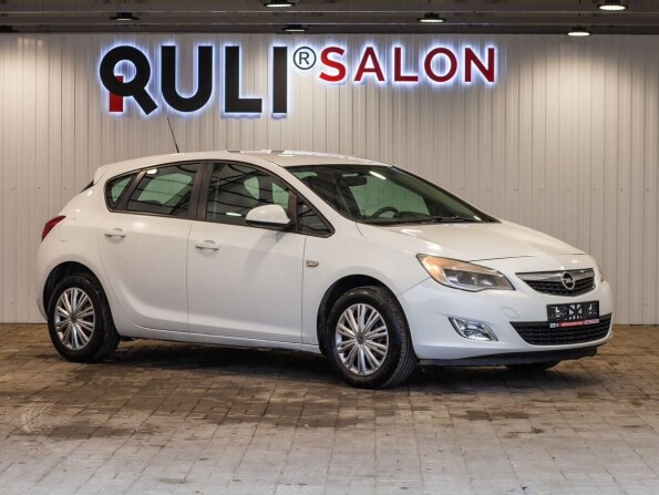 Opel Astra J Рестайлинг с пробегом 2012 года, цена 640 000 рублей, 104293 км, хэтчбек, Автокод Объявления