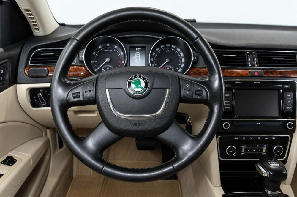 Skoda Superb II Челябинск  - изображение 8