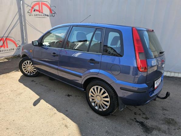 Ford Fusion I Рестайлинг с пробегом 2005 года, цена 349 000 рублей, 154367 км, хэтчбек, Автокод Объявления