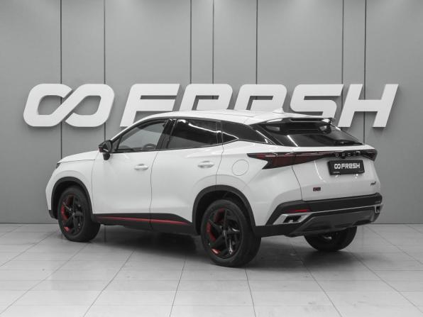 Omoda C5 I Рестайлинг с пробегом 2024 года, цена 1 750 000 рублей, 37756 км, внедорожник, Автокод Объявления