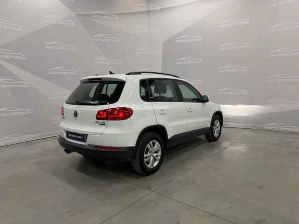 Volkswagen Tiguan I Рестайлинг с пробегом 2015 года, цена 1 600 000 рублей, 220760 км, внедорожник, Автокод Объявления