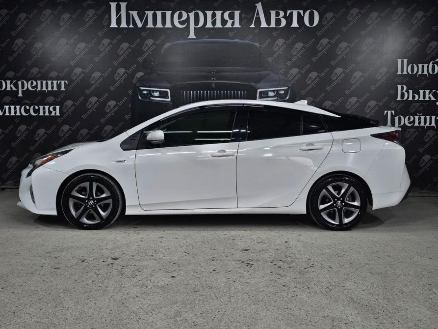 Toyota Prius IV (XW50) Краснодар  - изображение 4