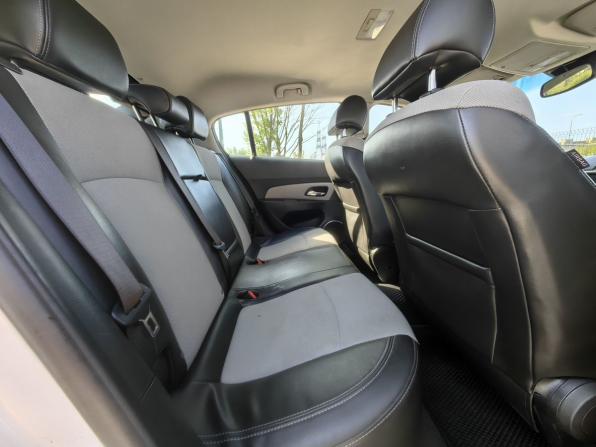 Chevrolet Cruze I Рестайлинг с пробегом 2013 года, цена 689 000 рублей, 170000 км, хэтчбек, Автокод Объявления