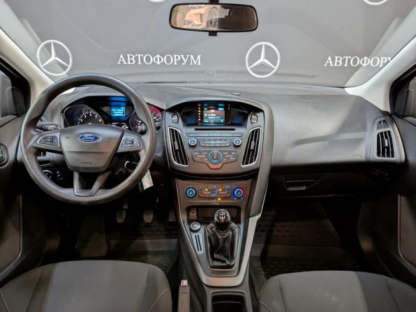 Ford Focus III Рестайлинг с пробегом 2015 года, цена 1 050 000 рублей, 132700 км, универсал, Автокод Объявления