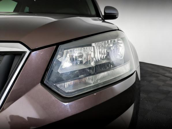 Skoda Yeti I Рестайлинг с пробегом 2014 года, цена 1 250 000 рублей, 66239 км, внедорожник, Автокод Объявления