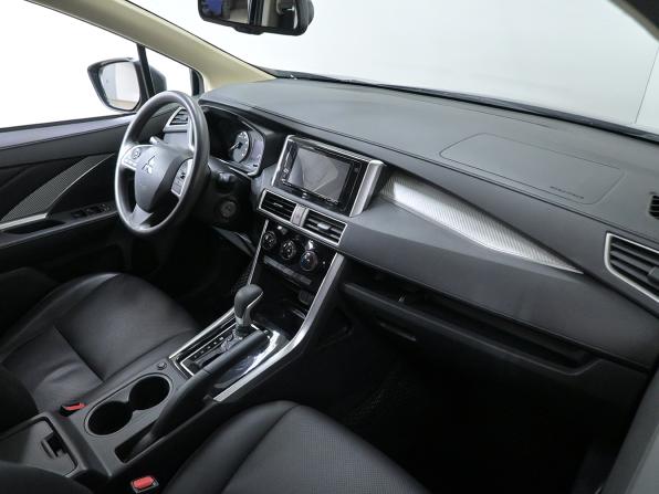 Mitsubishi Xpander I с пробегом 2022 года, цена 2 170 000 рублей, 50300 км, внедорожник, Автокод Объявления